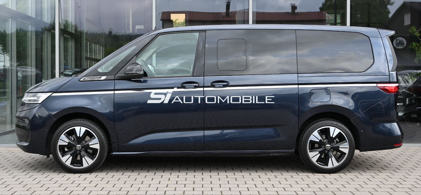 Fahrzeugabbildung Volkswagen T7 Multivan 2,0 TDI DSG Style Lang °UVP 80.587€°