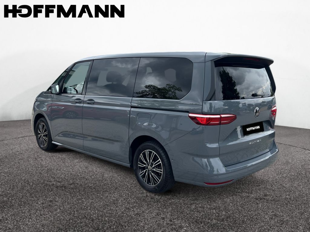 Fahrzeugabbildung Volkswagen Multivan 2,0 TDI LÜ Life iQ.Light Multitisch