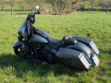Harley-Davidson Ultra glide - HARLEY-DAVIDSON BENZIN ENDURO