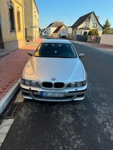 BMW Verkaufe/Tausche BMW E39 520i - gebrauchte BMW 520 aus dem Jahr 2000