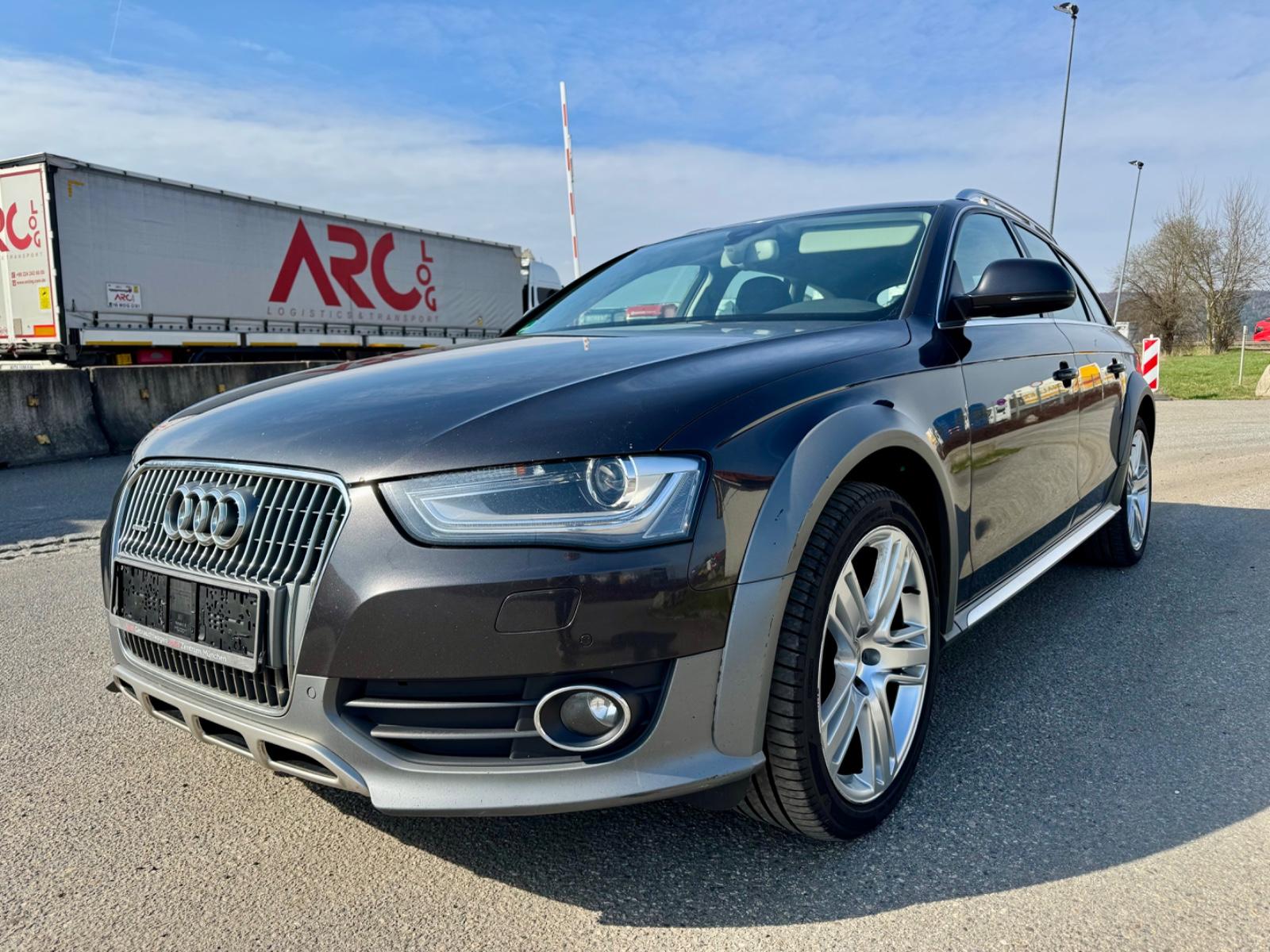 Audi A4 Allroad quattro 3.0 TDI *1.HAND*