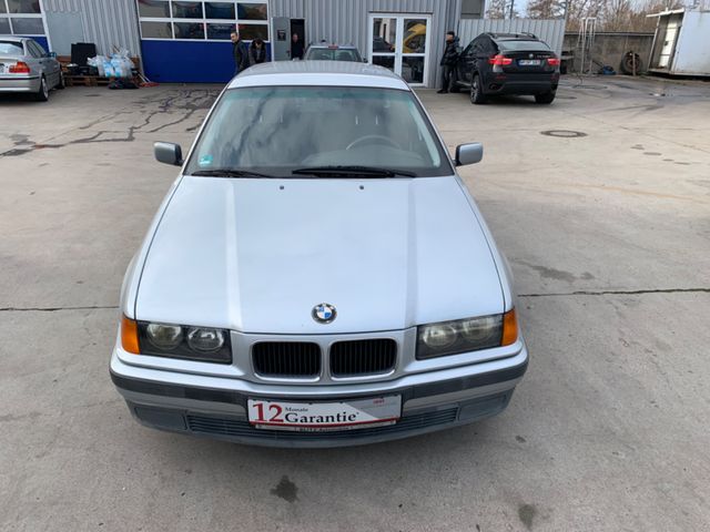 BMW 318i~Kombi~Klima~Automatik~AHK~Tüv NEU