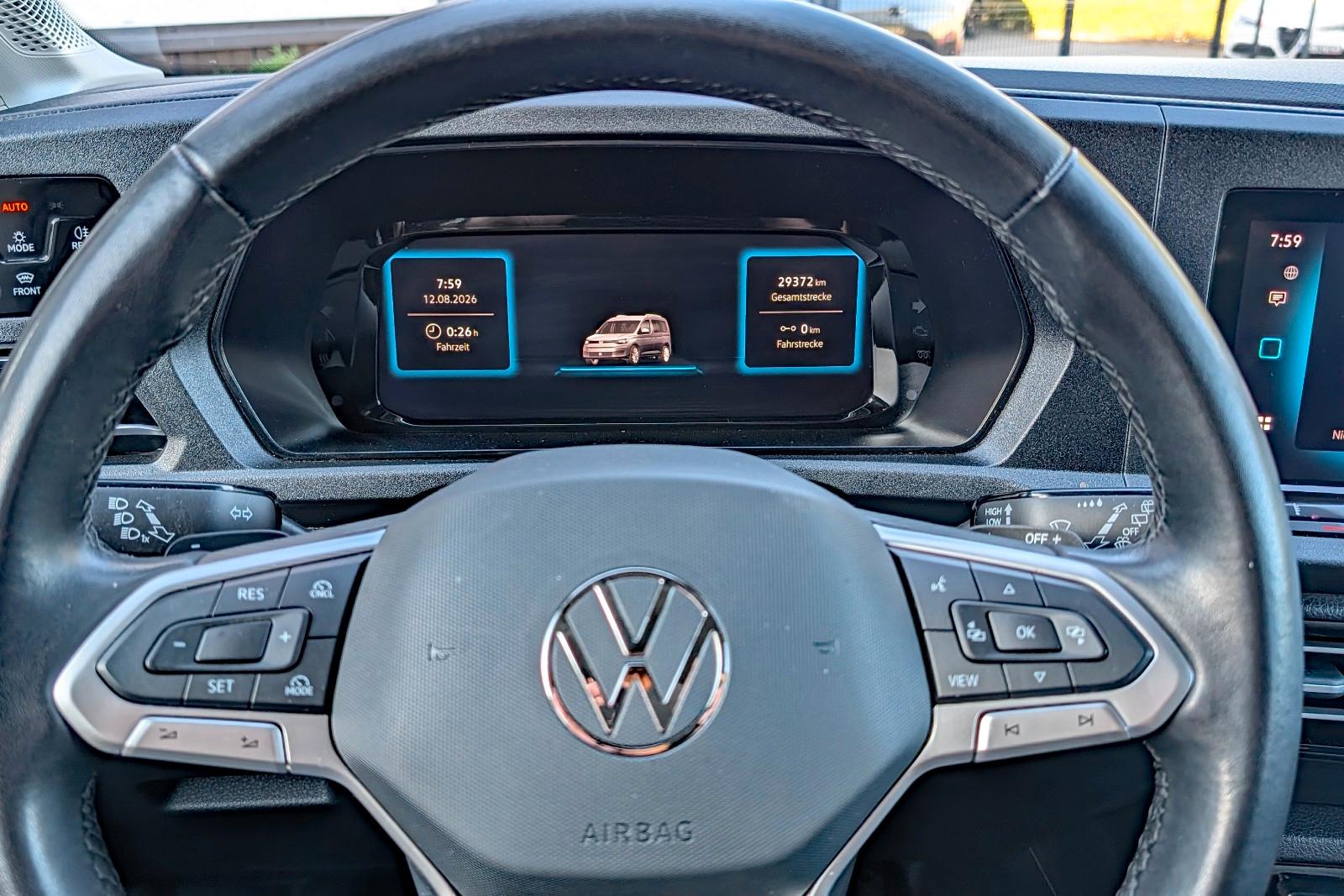 Volkswagen Caddy Maxi AMF-Rollstuhl Taxi TSE DSG LED 7-S.