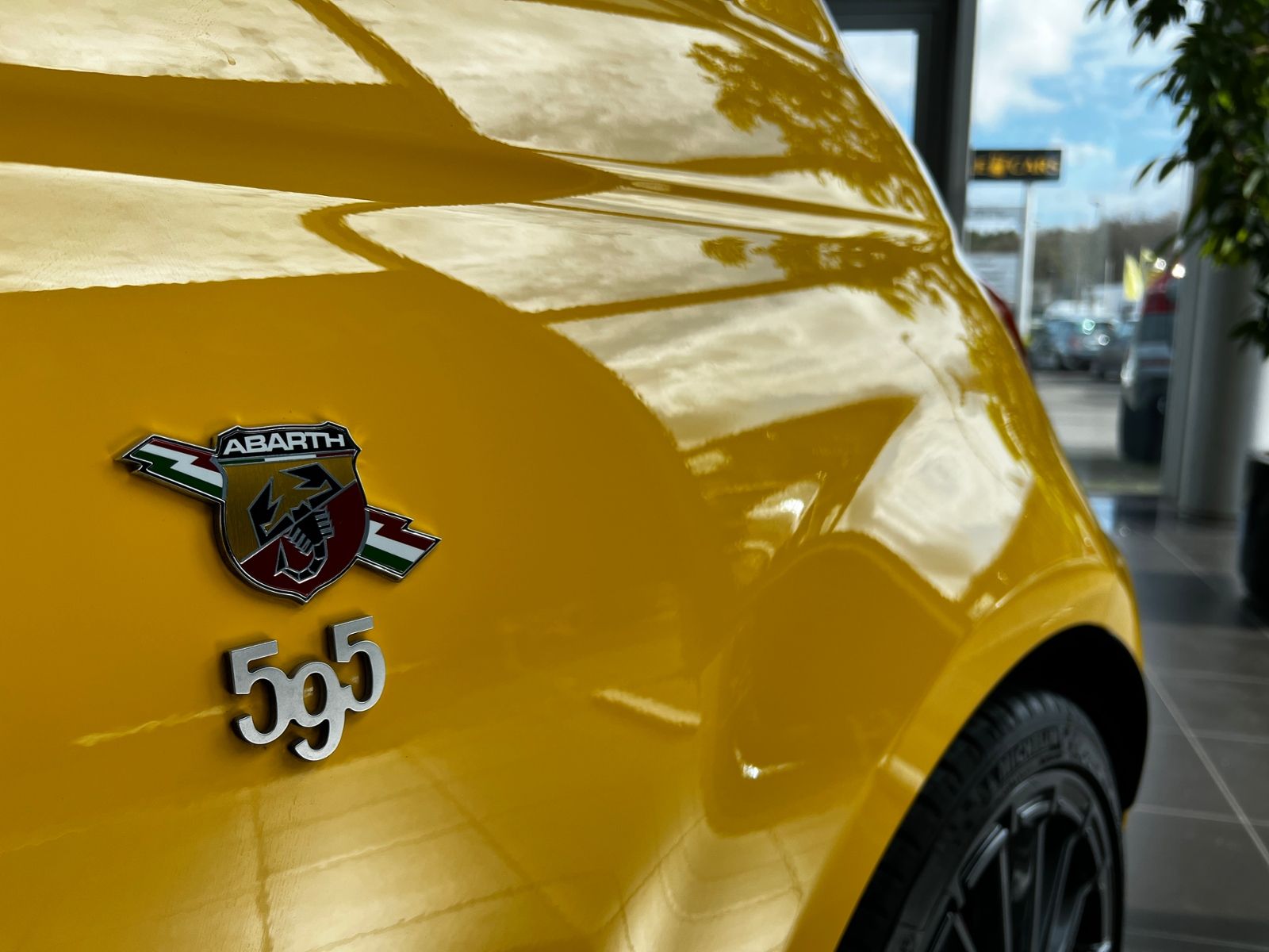 Fahrzeugabbildung Abarth 595C  Competizione XENON NAVI ALU