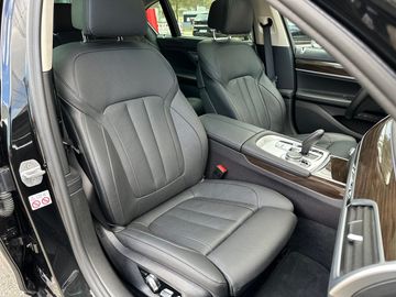 BMW 750Ld xDrive Limousine (2018 - Gestiksteuerung