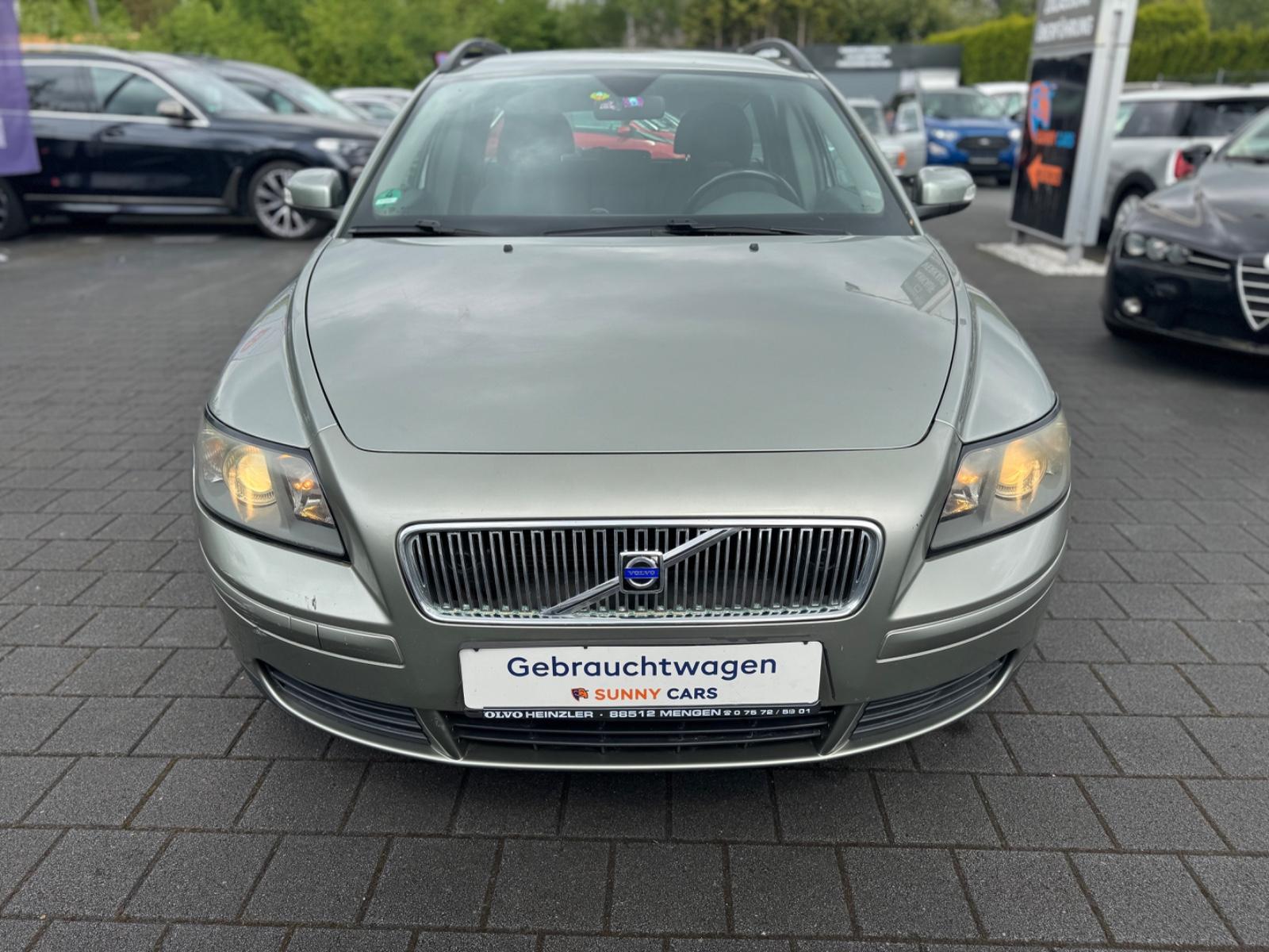 Volvo V50 Kombi 1.6 D Kinetic *AHK*AC*E-FENSTER*