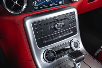 2011 Mercedes-BENZ SLS AMG — миниатюра 23