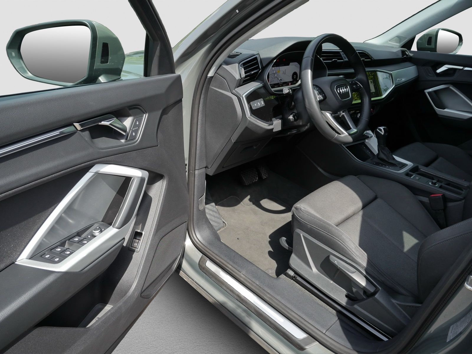Audi Q3 - Bild 14