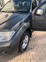 Nissan Navara - gebrauchte Nissan Navara aus dem Jahr 2010