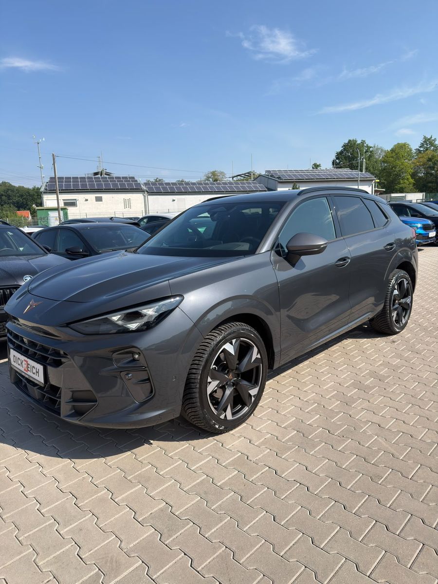 Иллюстрация автомобиля CUPRA Terramar 1.5 eTSIEDGE 360°SENN*19 "MEMORY*LED