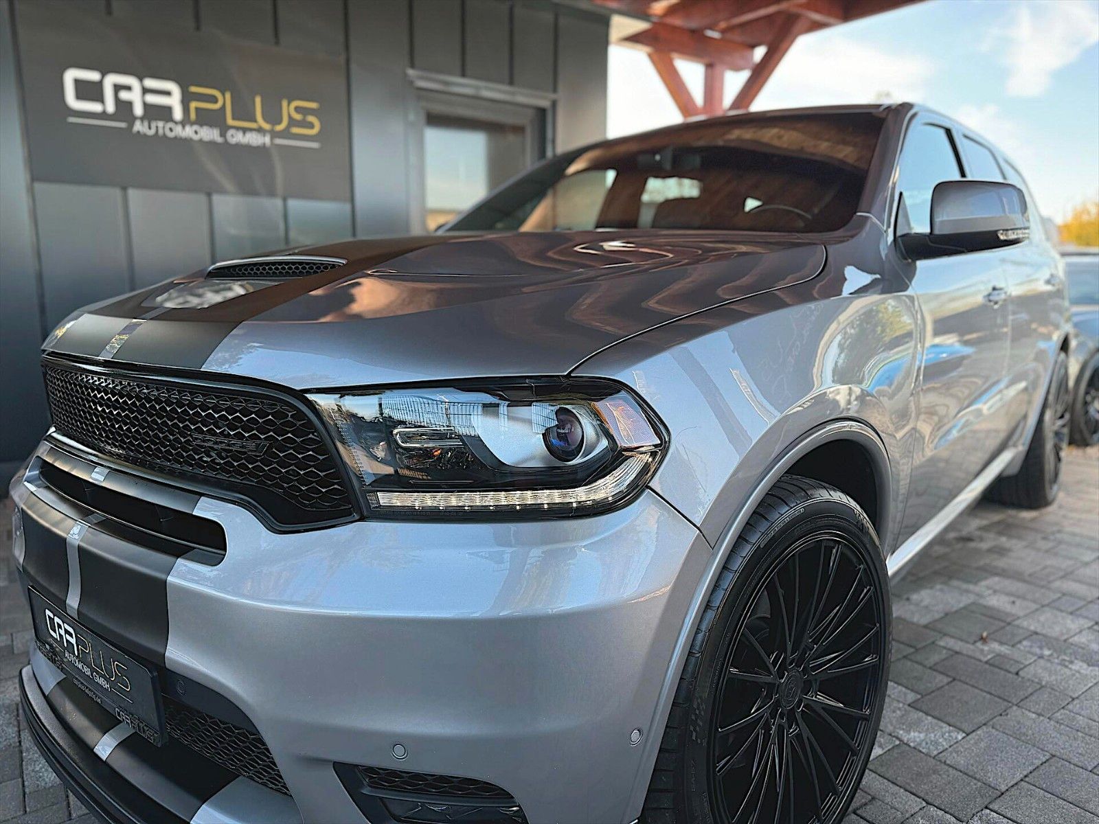 Fahrzeugabbildung Dodge Durango 5.7 V8 R/T SRT Night Paket *LED*22 Zoll*