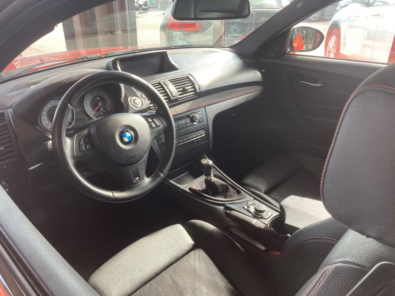 BMW 1er M Coupé * deutsch,Scheckheft, 1.Hand*