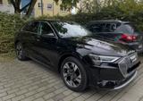 Audi e-tron 50 quattro advanced  - Audi e-tron: Von Privat
