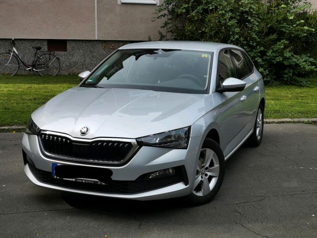 Skoda Scala Active 1.0 TSI 70kW TÜV & Brem...