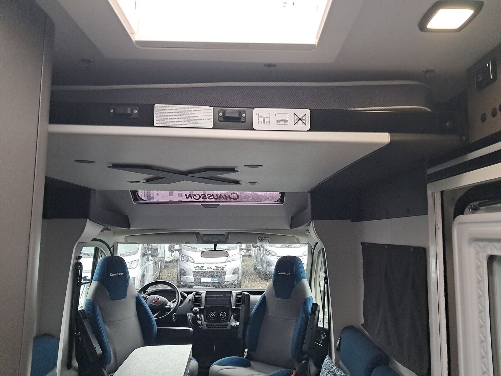 Fahrzeugabbildung Chausson X 650 Markise,Solar,Rückfahrkamera