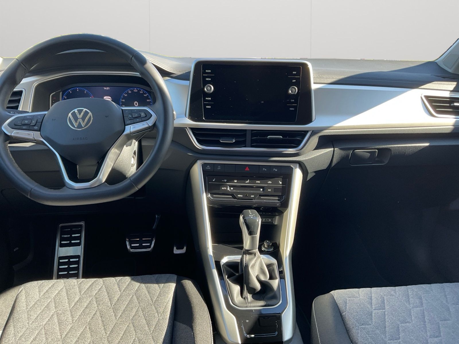Volkswagen T-Roc - Bild 10