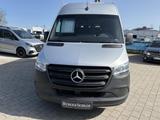 Mercedes-Benz Sprinter 317 CDI KA HD Mittel 3-Sitze AHK 3.5t S - Mercedes-Benz Sprinter mit Diesel-Antrieb: Standheizung, mit Klimaanlage