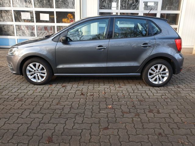 VW Polo