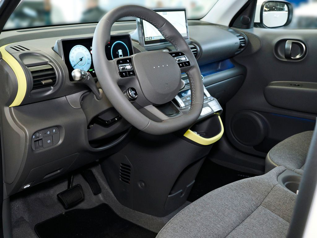 Fahrzeugabbildung Hyundai INSTER Cross EV Elektro-Komfort-Paket