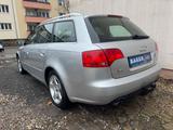 Audi A4 Avant 1.6*2.Hand*Klima*TOP* - Audi A4 aus 2005: Kombi