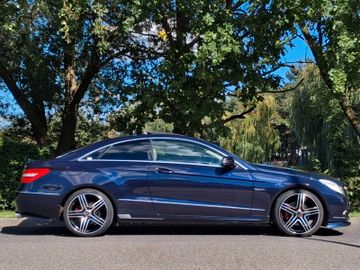 Mercedes E 350 - 5
