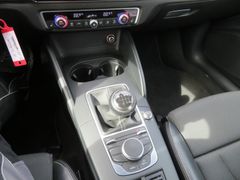 AUDI A3 Sportback 2.0 TDI S-line Sportpaket NavPanACC AUDI A3 Sportback 2.0 TDI S-line Sportpaket NavPanACC