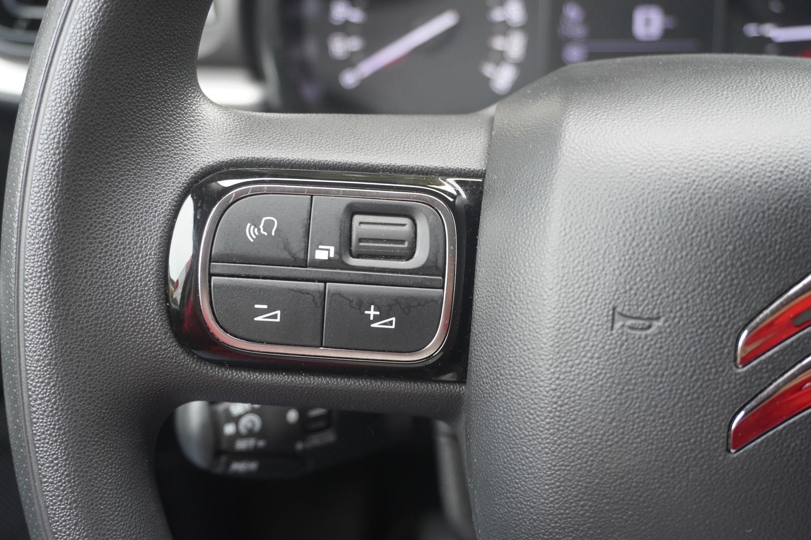 Citroën C3 Puretech LED Tempomat Sitzheizung PDC USB