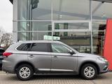 Mitsubishi Outlander Basis 2WD - gebrauchte Mitsubishi SUV & Geländewagen