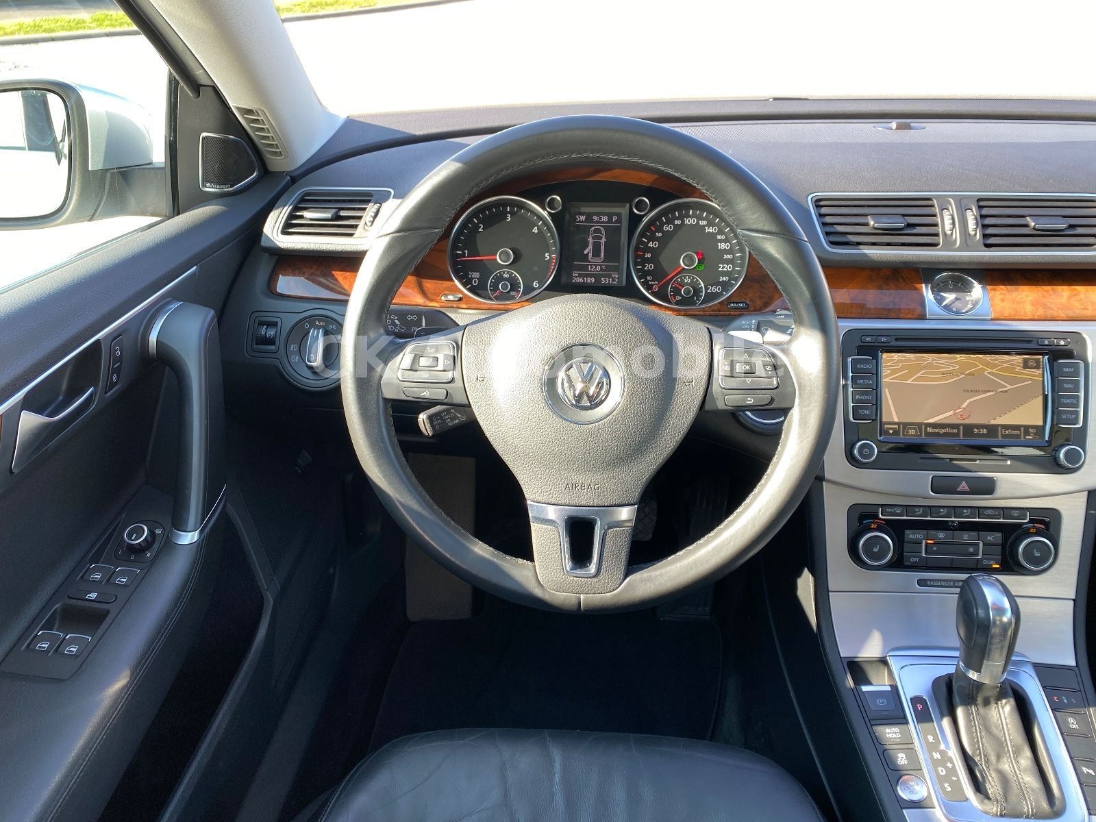 Fahrzeugabbildung Volkswagen Passat Variant Comfortline BM/DSG/Navi/Bi-Xenon