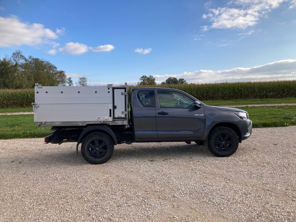 Image of Toyota Hilux