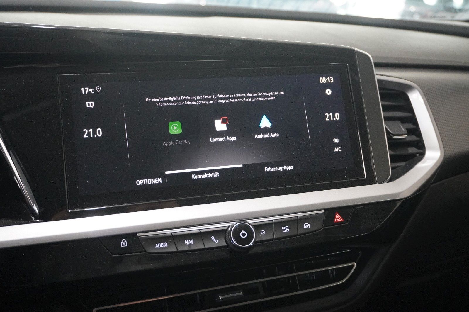 Fahrzeugabbildung Opel Grandland (X) 1.6T EDITION HYBRID NAVI/LED/VIRT.