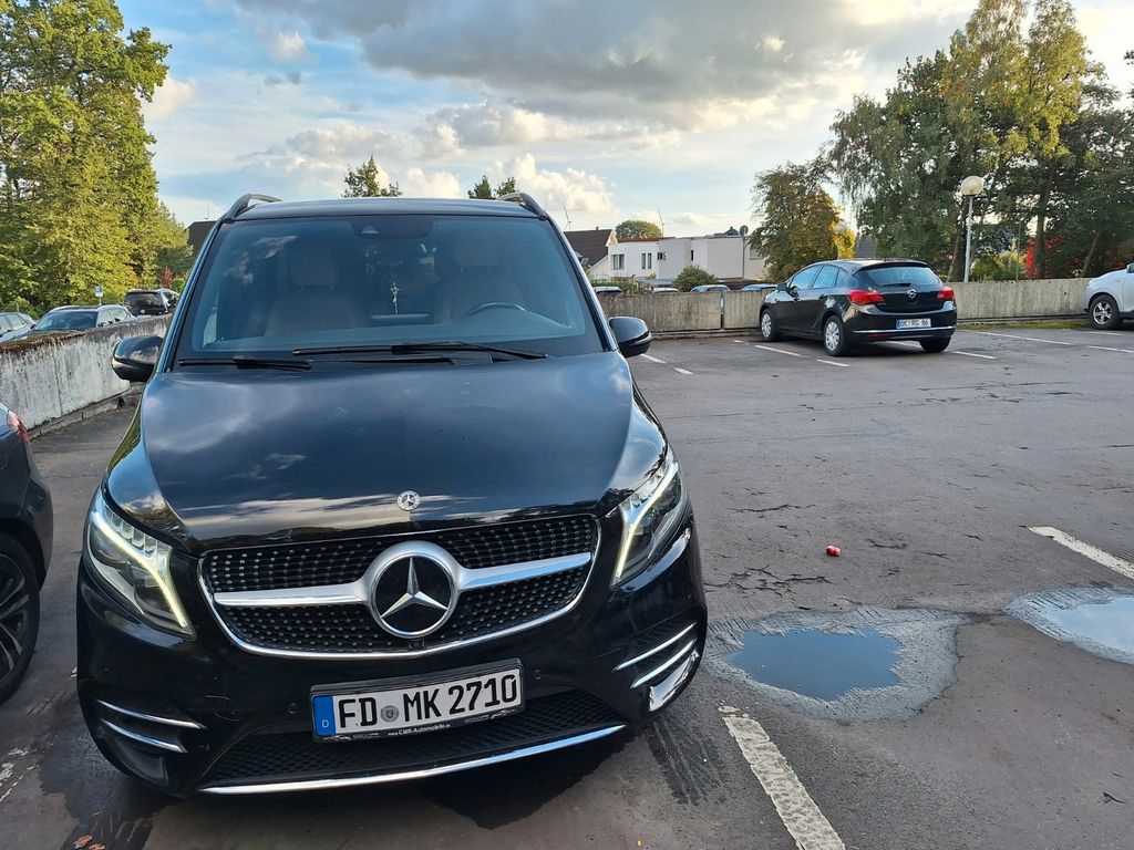 Image of Mercedes-Benz V 300