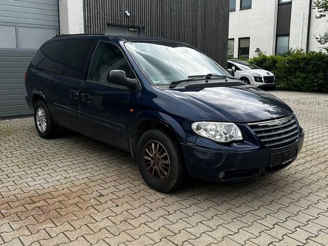 Chrysler Voyager Classic 2.8 CRD Allwetterreifen TÜV 2/26