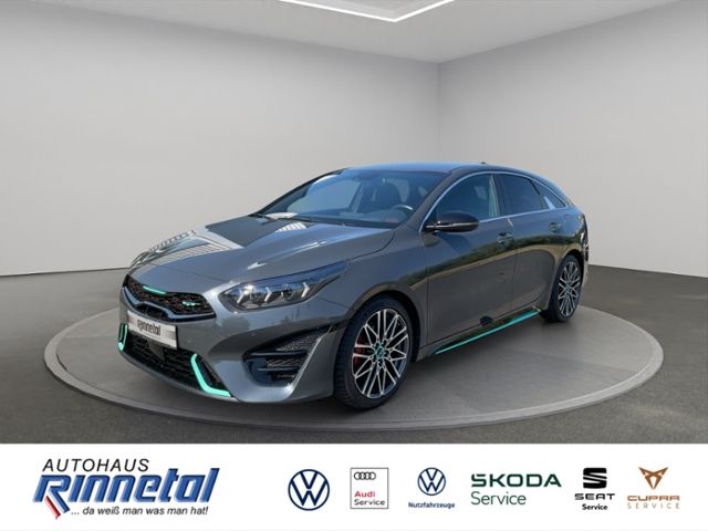 Kia pro cee'd / ProCeed