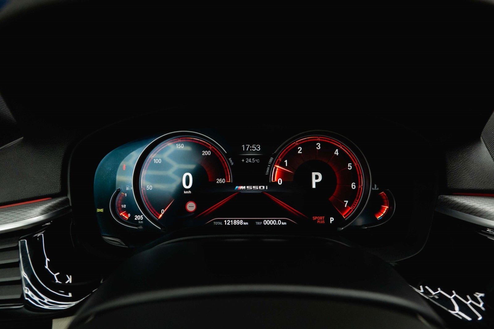 Fahrzeugabbildung BMW M550i xDrive Shadow Line | ACC | Massage | LED
