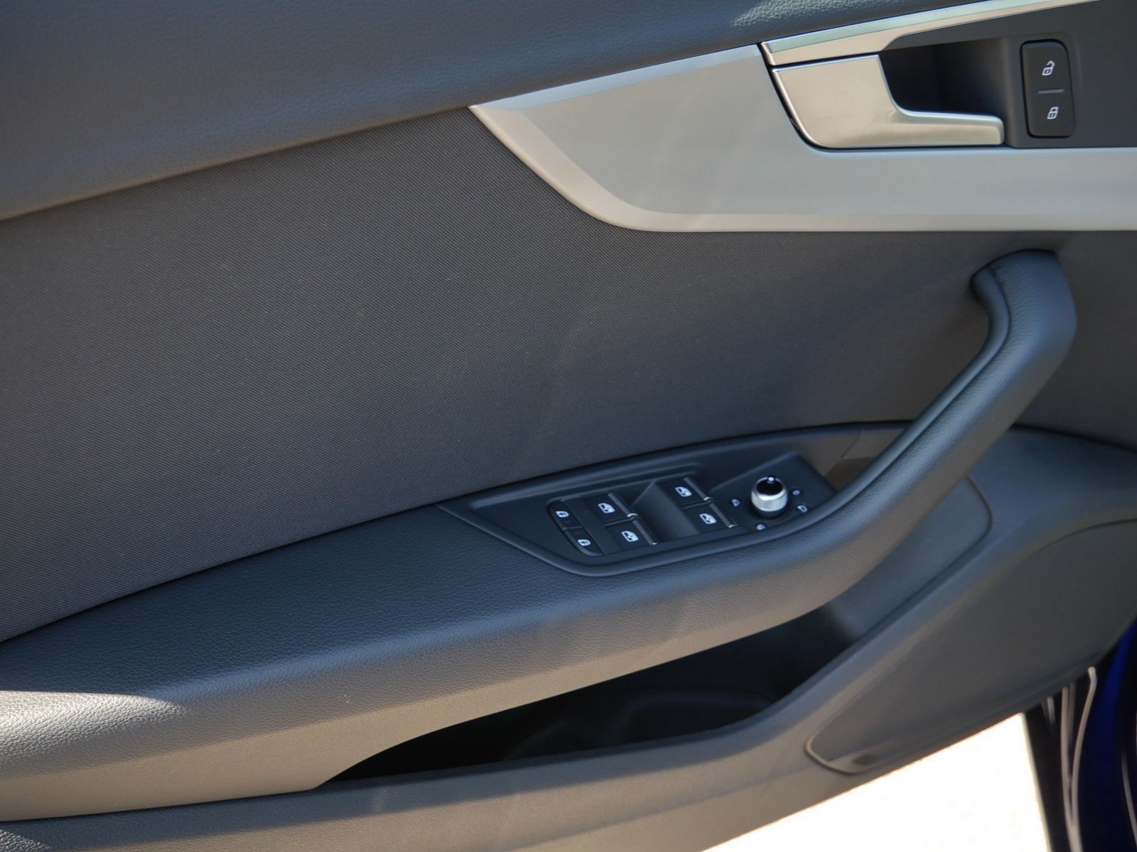 Audi A4 - Bild 21