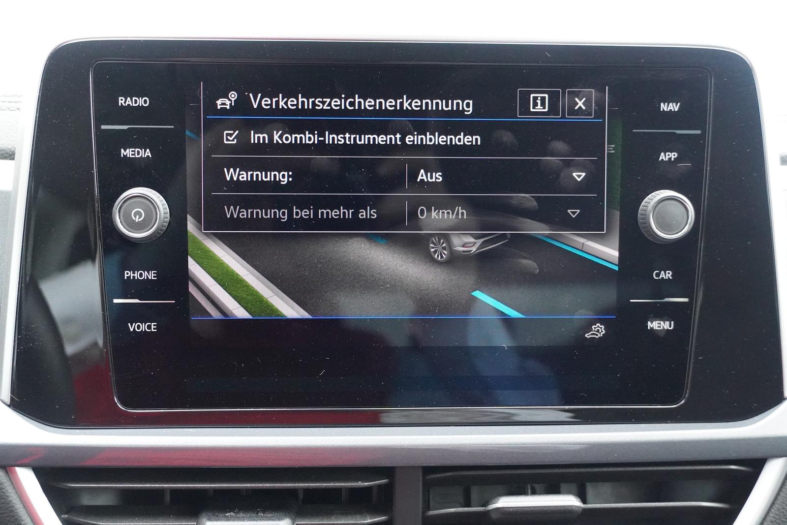 Volkswagen T-Roc 1.0 TSI Style IQ-Light Navi Teilleder ACC, миниатюра 19