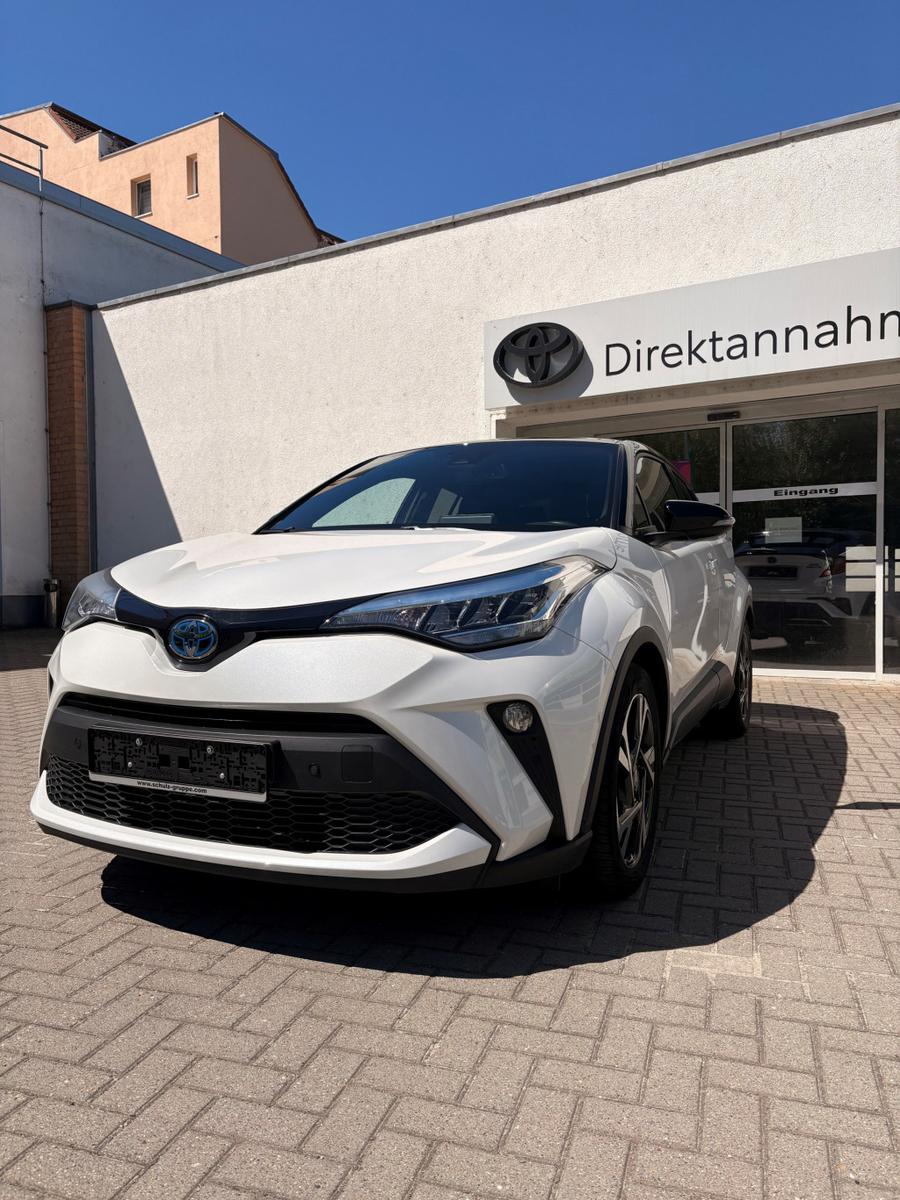 Toyota C-HR 2.0 Hybrid Team D /AHK
