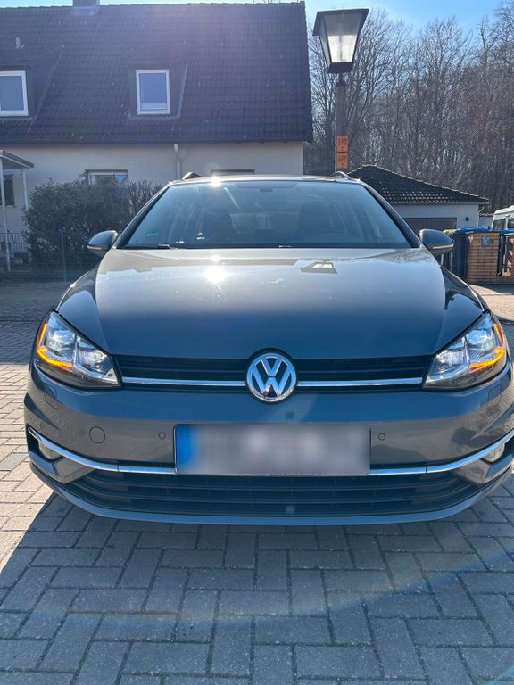 Image of Volkswagen Golf