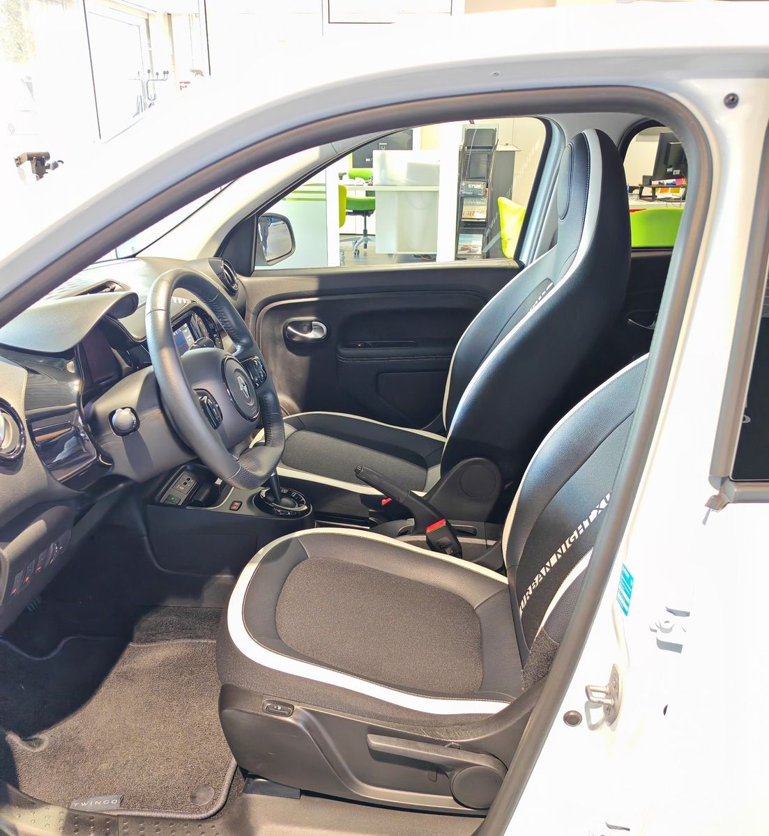 Renault Twingo - Bild 17