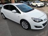 Opel Astra 1.4 Turbo 140CV 5 porte GPL Tech Cosm - Opel Astra mit LPG-Antrieb: Limousine