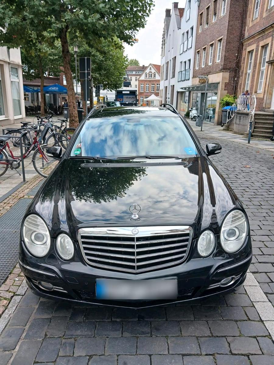 Mercedes-Benz E 320