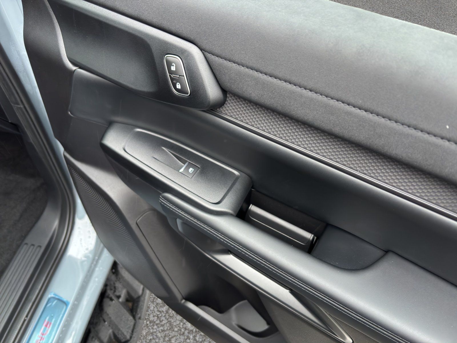 Fahrzeugabbildung Ford Raptor 3.0 EcoBoost e-4WD Doppelkabine