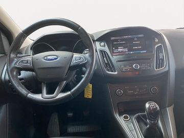 Ford Focus - 6