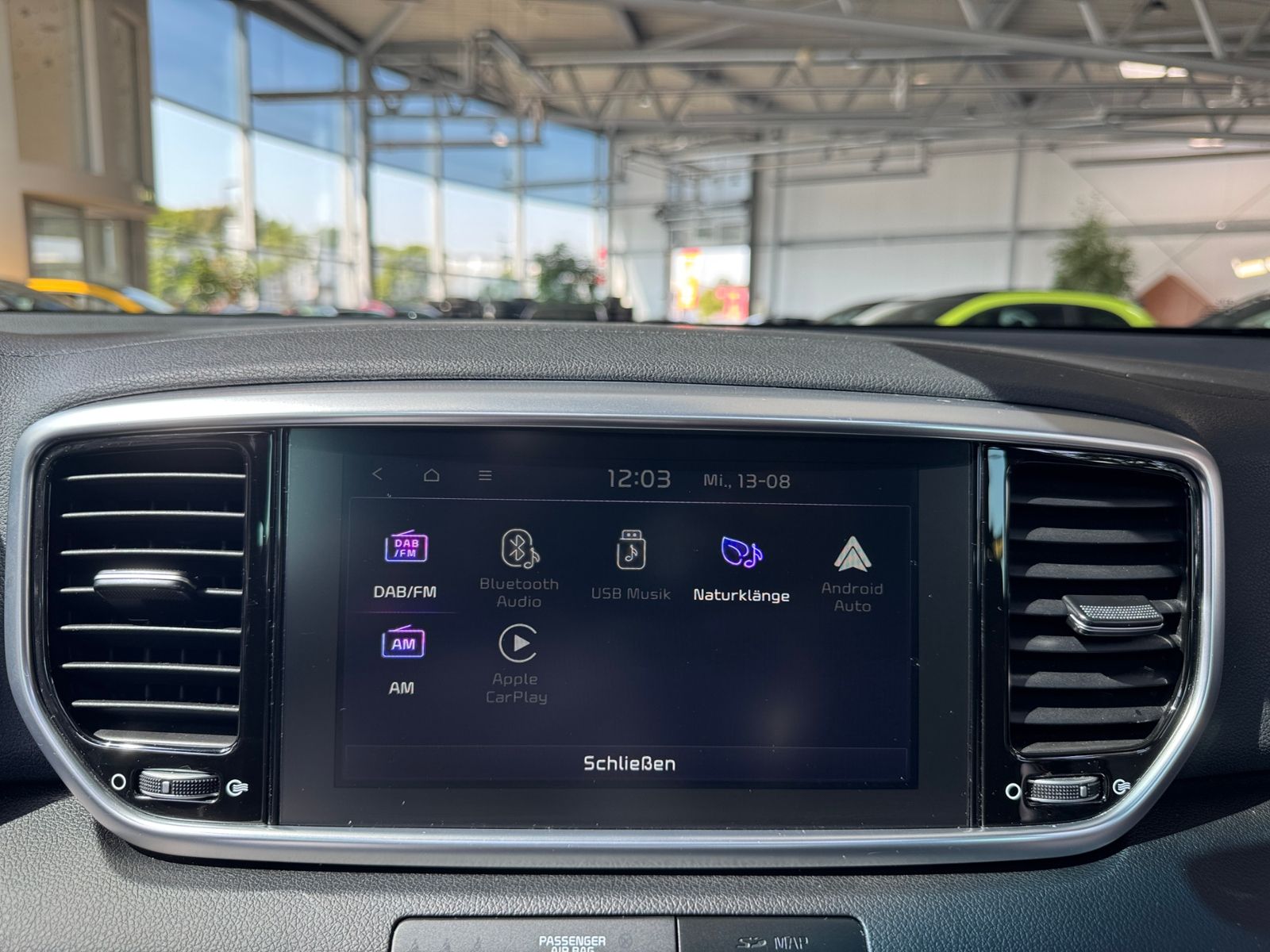 Fahrzeugabbildung Kia Sportage GT-Line 4WD PANO 360° LED NAVI