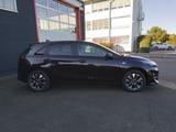 Kia cee'd Silver 1.5 T-GDI 6-Gang Schaltgetriebe - gebrauchte Limousinen