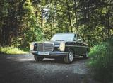 Mercedes-Benz W115 240D /8 - Mercedes 240 mit Schiebedach