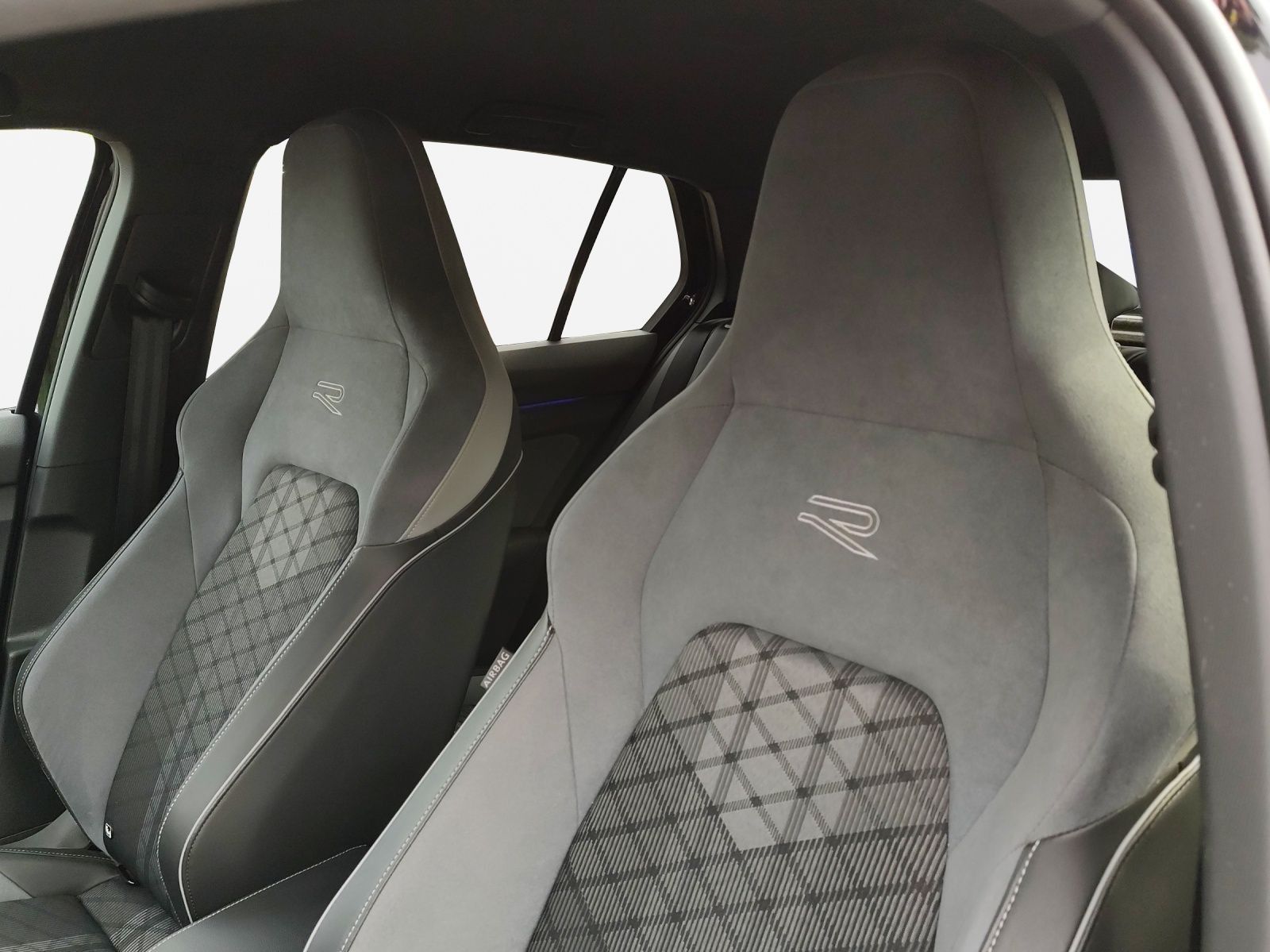 Volkswagen Golf - Bild 13