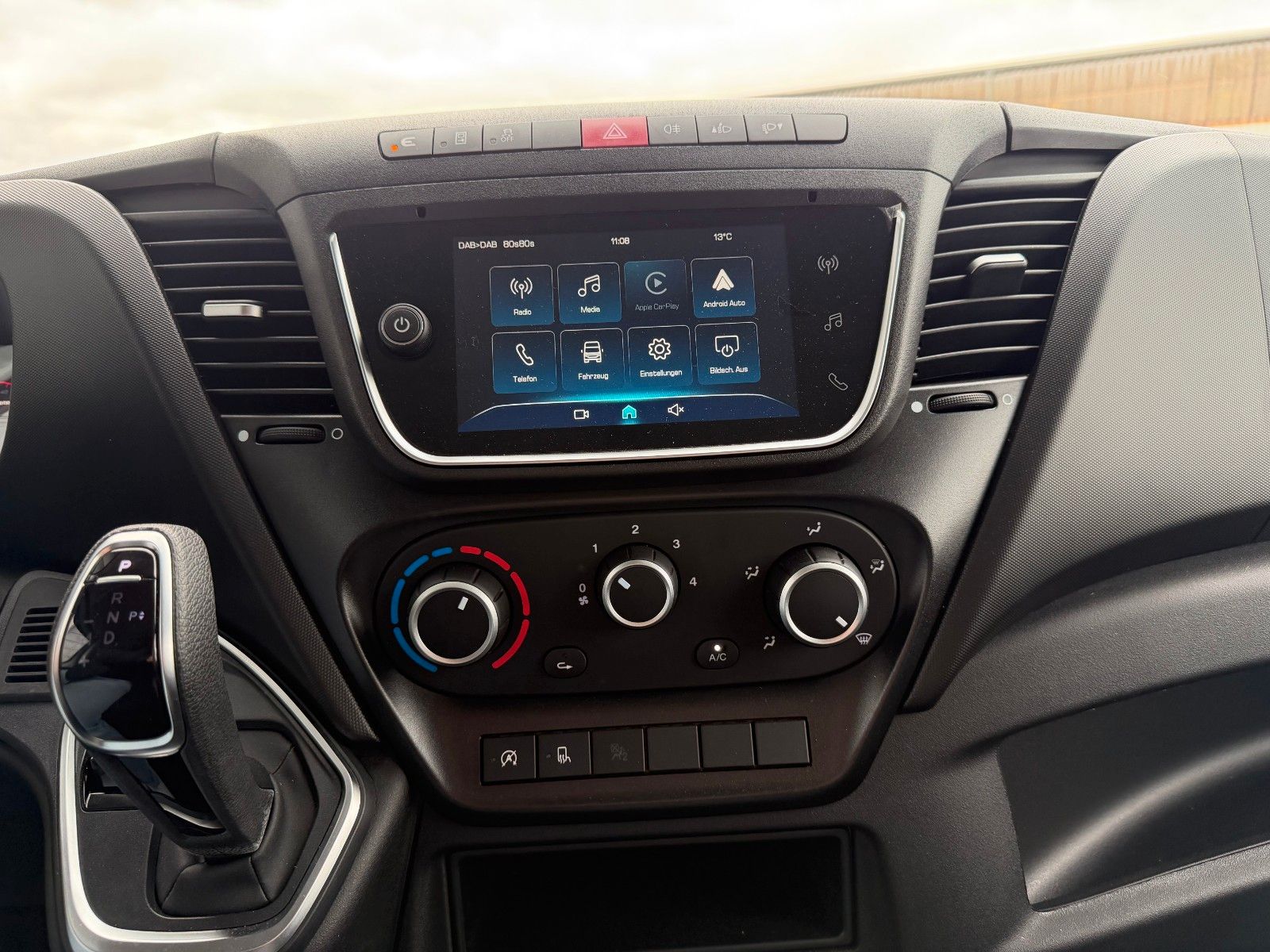 Fahrzeugabbildung Iveco Daily 35S14 A8*R3.450mm*Automatik*Kamera*2Sitze*