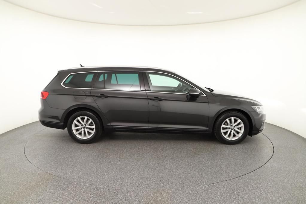 Volkswagen Passat Variant Business 2.0 TDI DSG RFK*PDC*NAV
